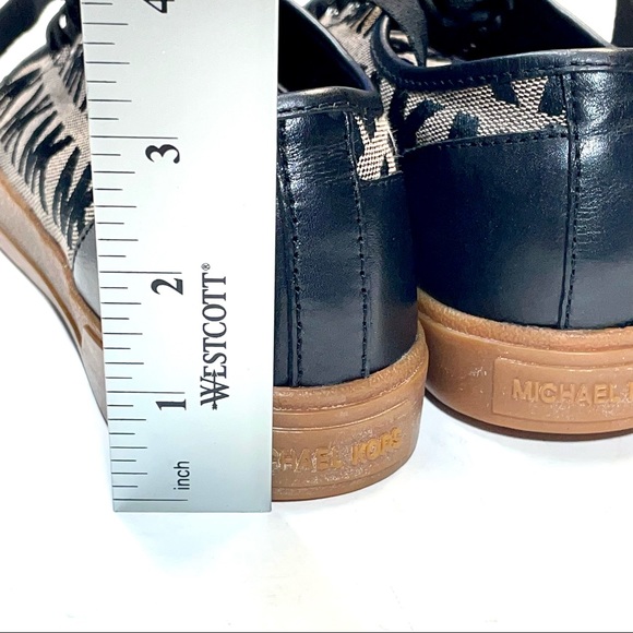 Michael Kors Women’s Lace Up Leather Sneakers Size 6.5M Round Toe - Picture 14 of 15